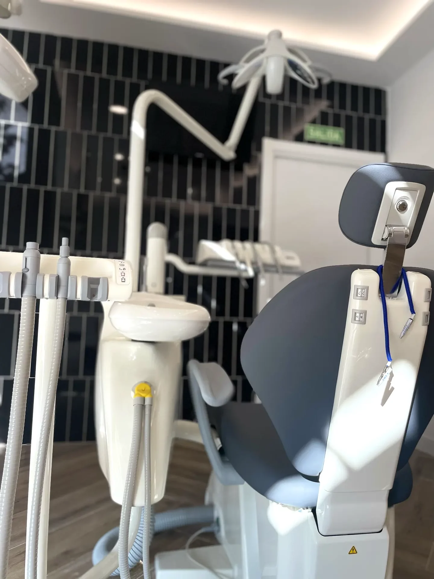 Clínica dental de implantes de carga inmediata